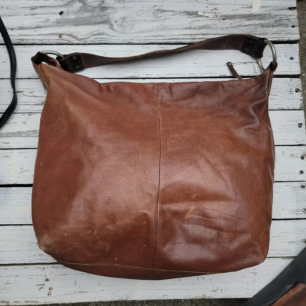 Ellington Sadie Dark Brown Soft Leather Hobo Shoulder Bag Tote Purse Handbag EUC